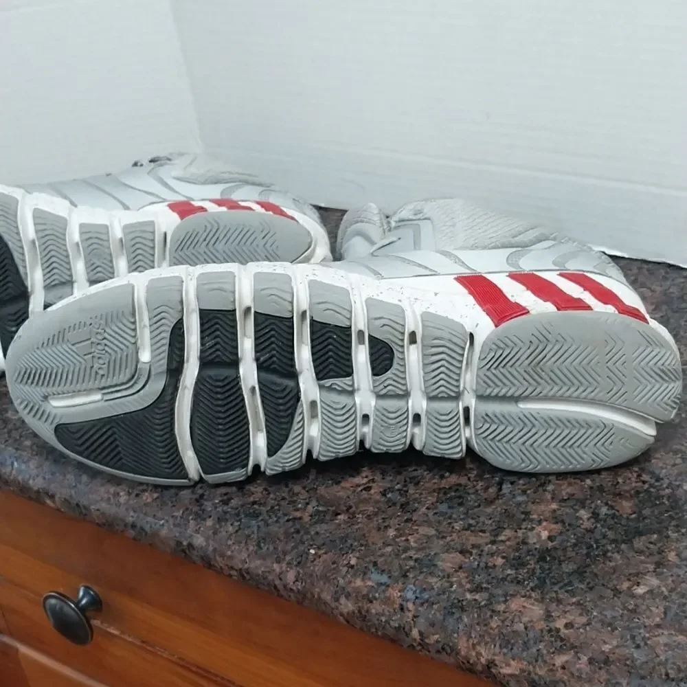 Adidas CRAZY Q Basketball Sneakers...SIZE 11.5